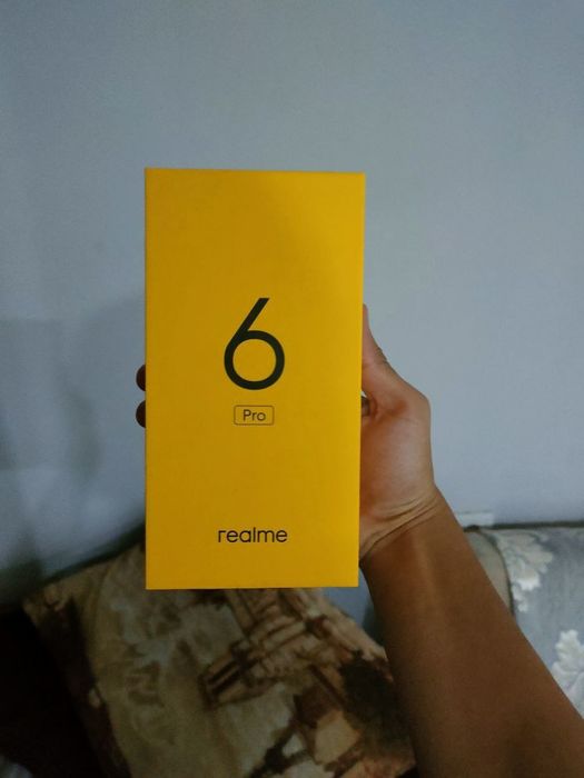Realme 6 pro  128 гб