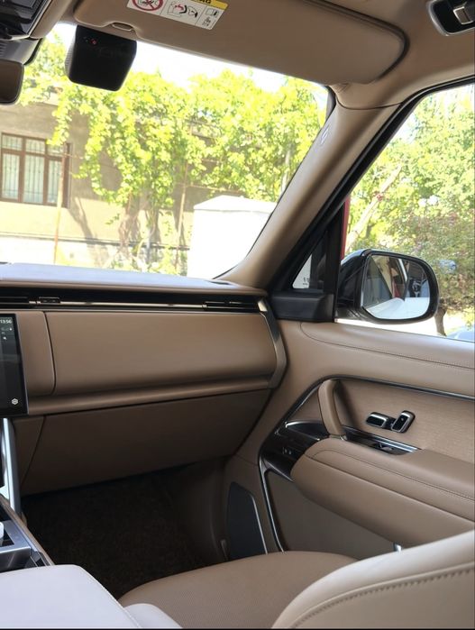 Range Rover Vogue SV P615