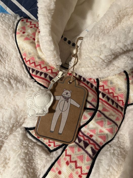 Пухкав гащеризон onesie с уши