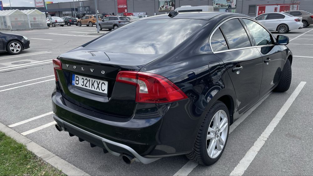 Volvo S60 D3 diesel Summum unic proprietar