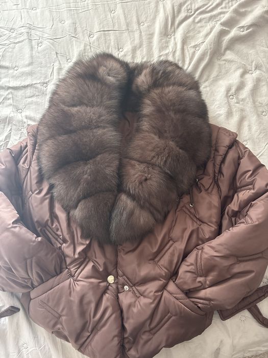 Кафяво яке с яка естествен косъм