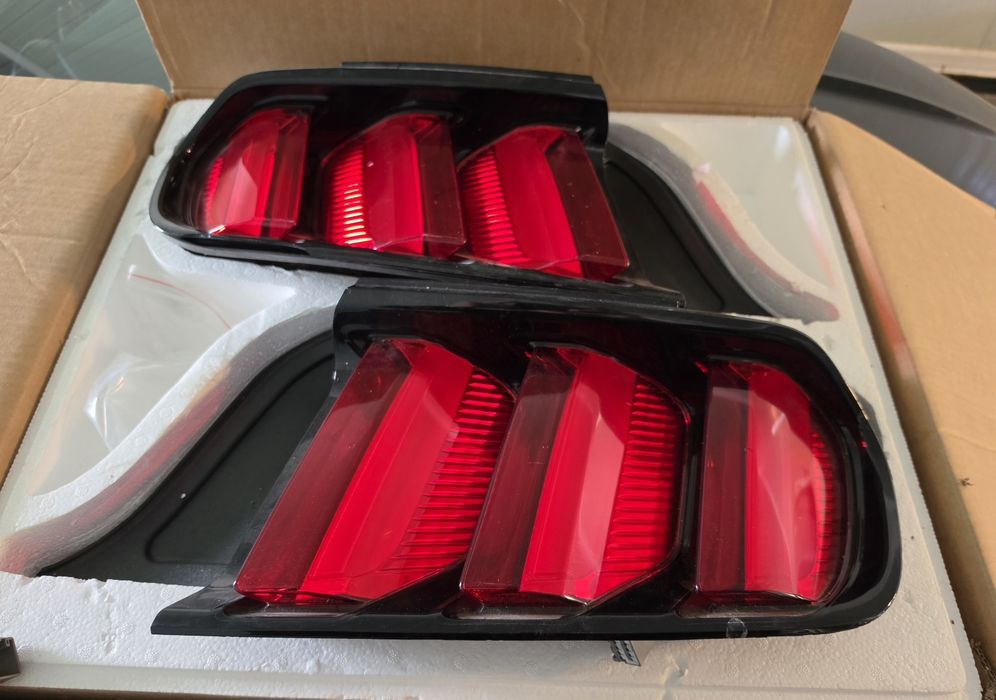 Оригинални стопове Mustang S550, 2016г