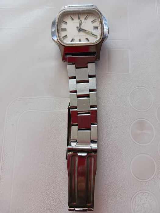 Часовник АRENA автоматик