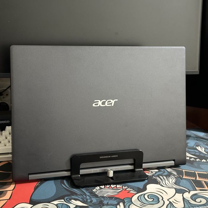 Acer Aspire 7 (A715-75G-54RY)