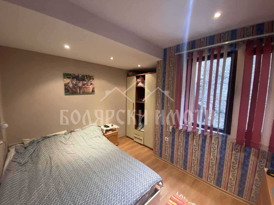 Дава се под наем Двустаен апартамент в Велико Търново, Асенов - 65 кв.м за 306 € - Снимка #6