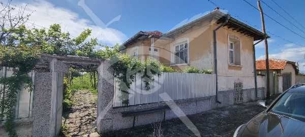 Двуетажна къща - с. Голям Чардак - 99397