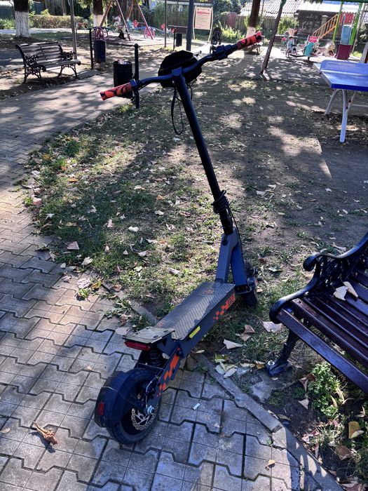 Vand trotineta Kukirin G2 2024