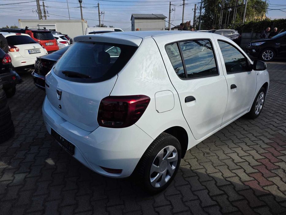 DACIA Sandero 2018 — imagine 3