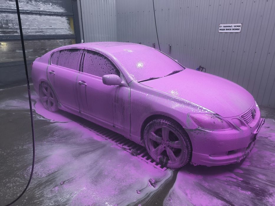 Машина Lexus GS300