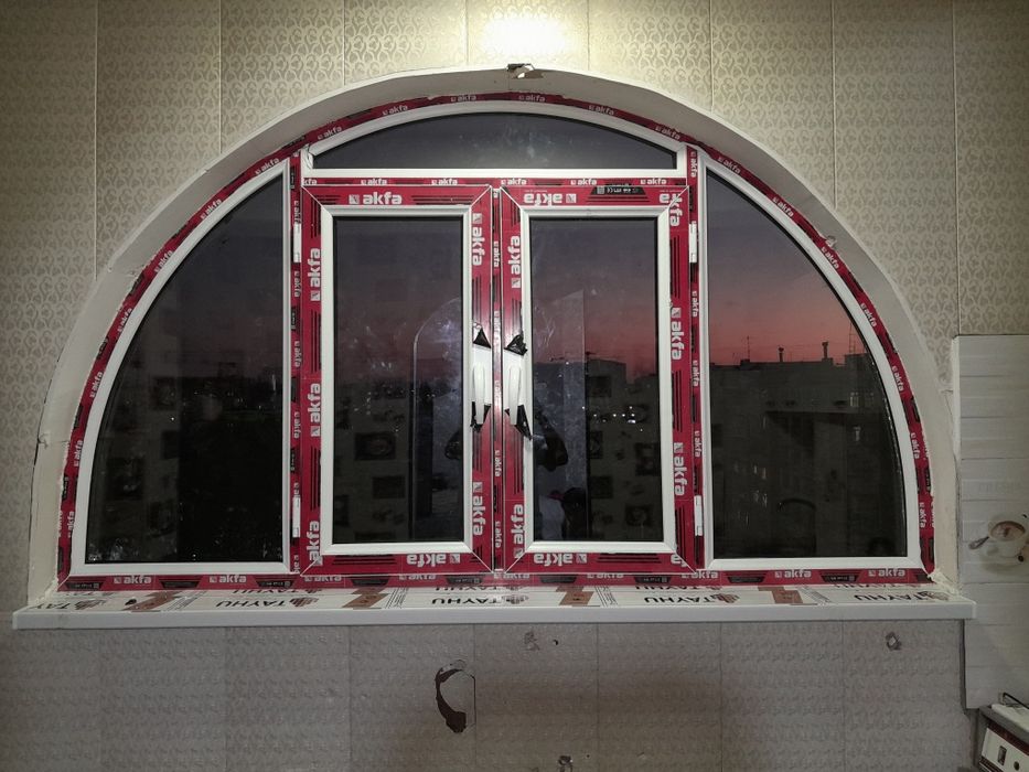 Akfa rom eshik va vitraj