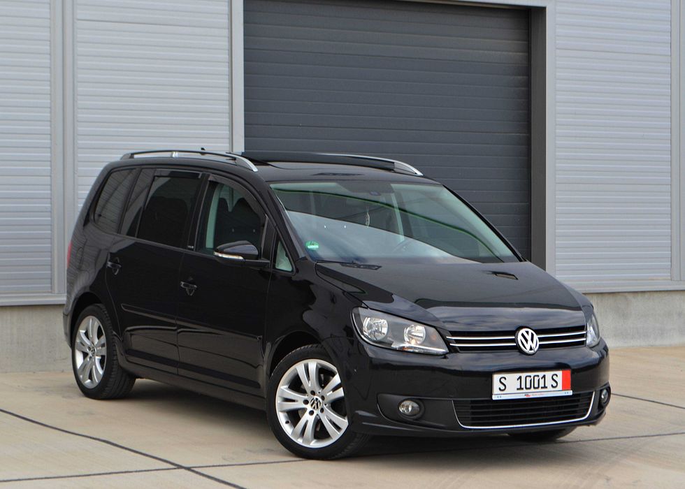 VW Touran 2.0tdi 140cp 7Loc-uri Cutie DSG Trapa Panoramica Clima Navy