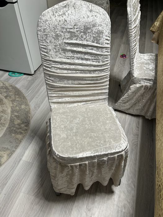 Продам стулья 7000