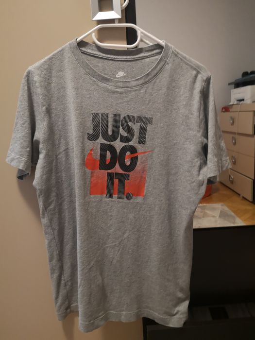 Tricou Nike marimea XL