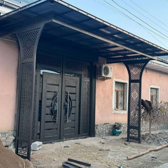 Zamonaviy temir darvoza