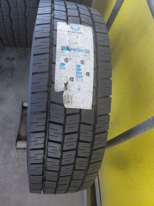 Anvelopă camion 215/75 R17.5