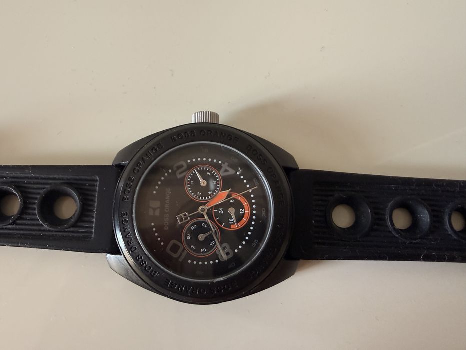 Наручные часы Hugo Boss Orange