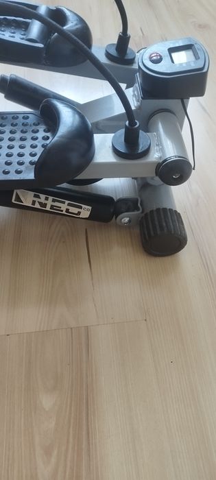 Домашен Степер NEO.