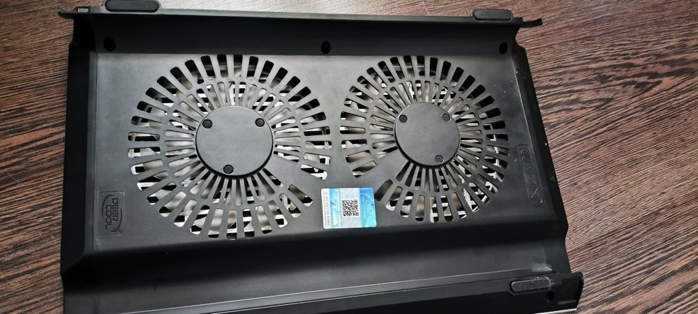 Подставка под ноутбук