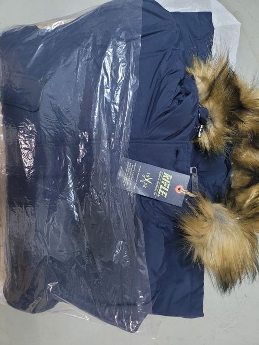 Geaca de iarna cu gluga marca RIFLE, made in Italy