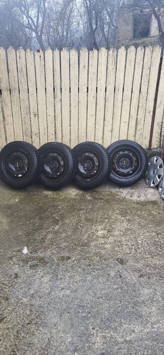 Roti iarna 175/65r14 cu tabla 5x100 dot 23