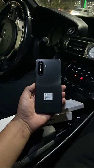 Новый samsung A17, самсунг А17