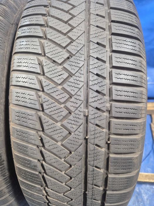 245/65/17 111H Continental