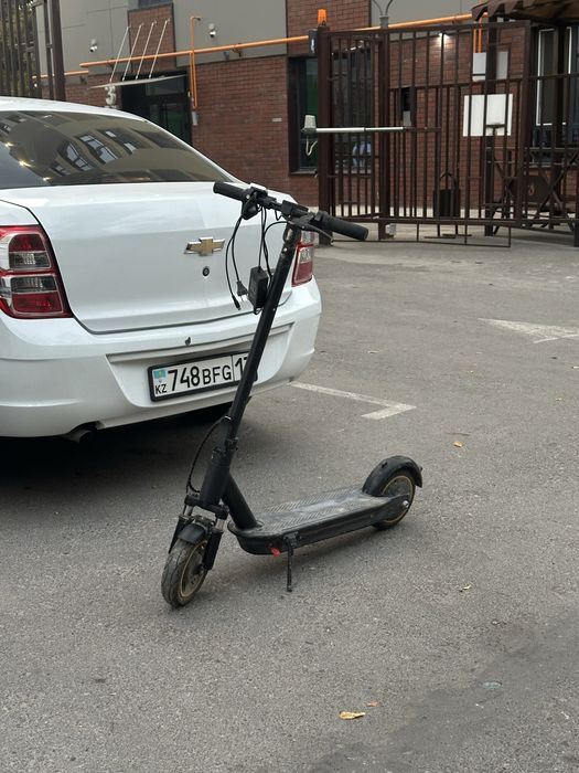 Самакат өте жақсы жағдайда минус жок