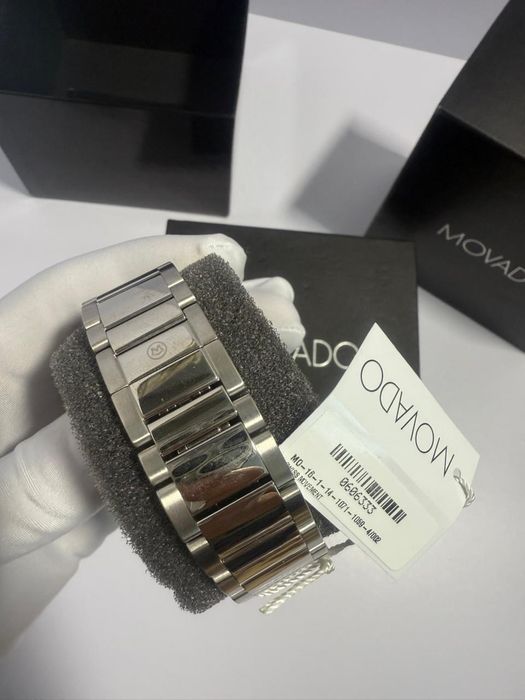 Movado новый оригинал!!!