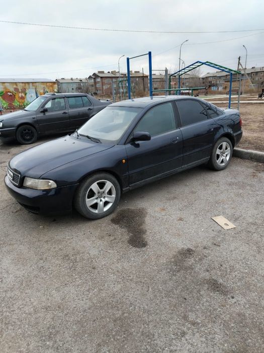 Audi A4,1999 года,1,8