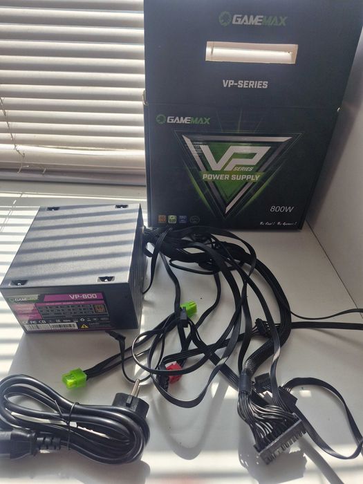 Блок питания Gamemax 800w