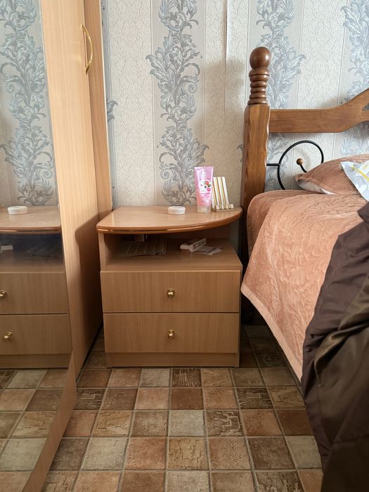 Тумбы прикроватные