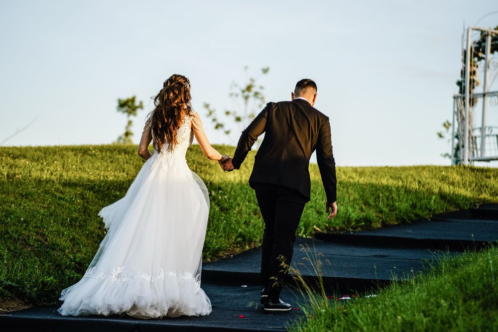 Rochie de mireasa A line ivoire usoara model deosebit