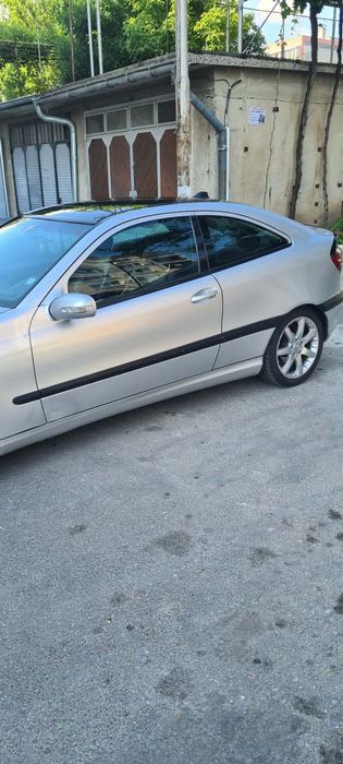 Мерцедес C220 / 2003 година