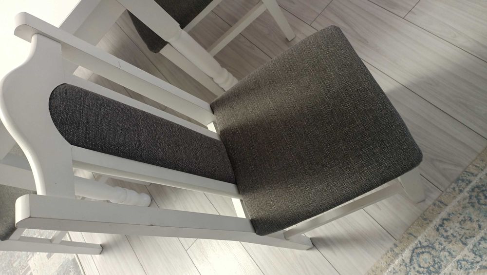 Vand masa + 6 scaune + pantofar