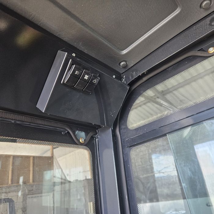 нов китайски мини багер ME 16