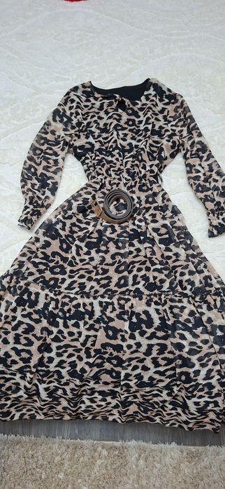 Леопардова рокля размер 36