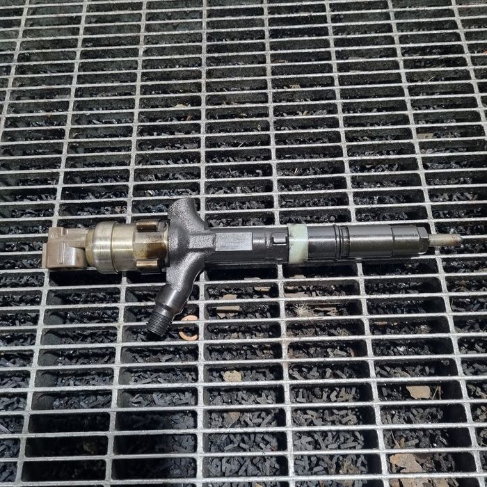 Injector Toyota RAV 4 II 2.0 D 2002 - 2006 116CP 1CD - FTV Euro4 (1428) Diesel 2367027030