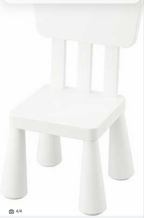 Продам стол с двумя IKEA Маммут