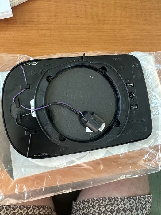 Чисто ново Оригинално ляво стъкло за огледало за Bmw e39