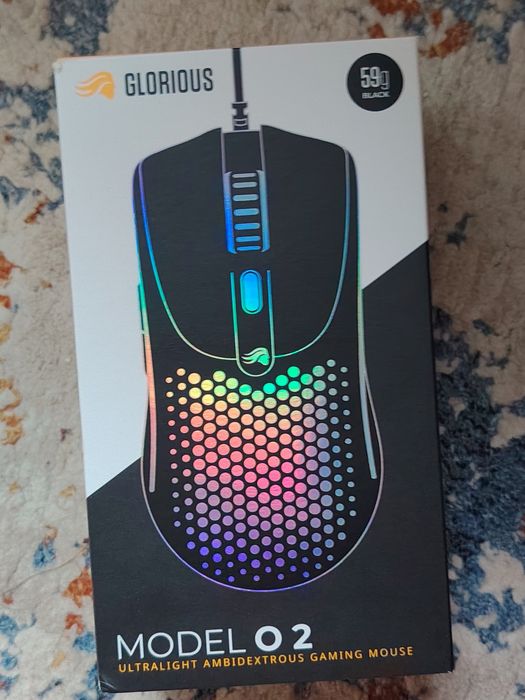 Mouse glorious model O2