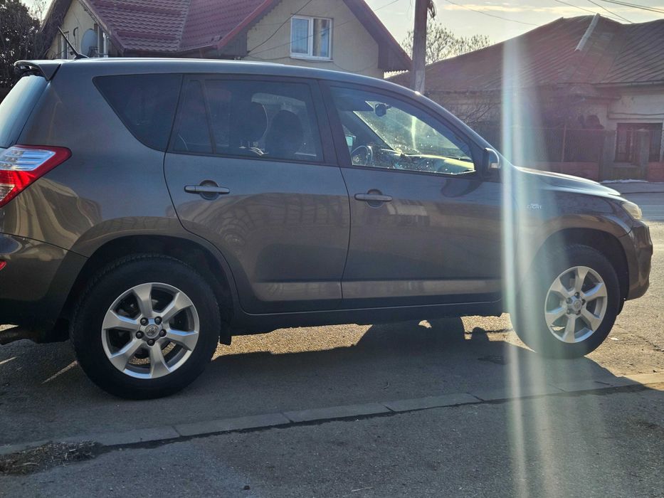 TOYOTA RAV4 III DIESEL / 4x4/cutie automata/ 2010 EURO 5/ 315000km