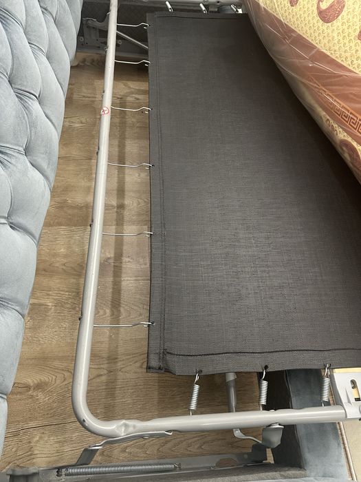 Продается Диван с Креслами