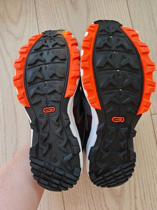 Adidasi baieti marimea 34 Decathlon