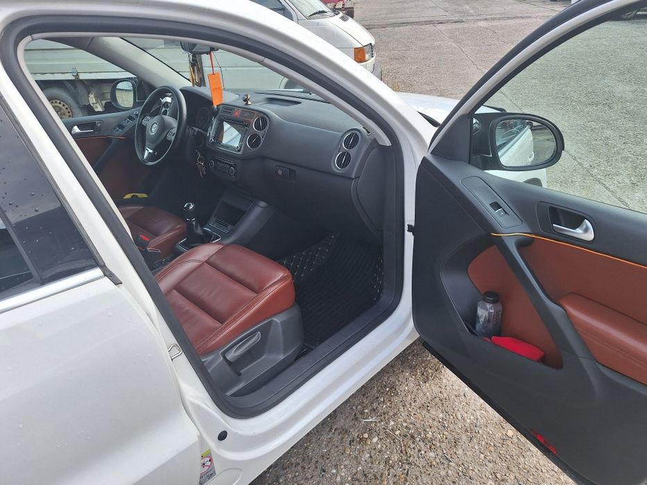 VOLKSWAGEN Tiguan 2011 — imagine 4