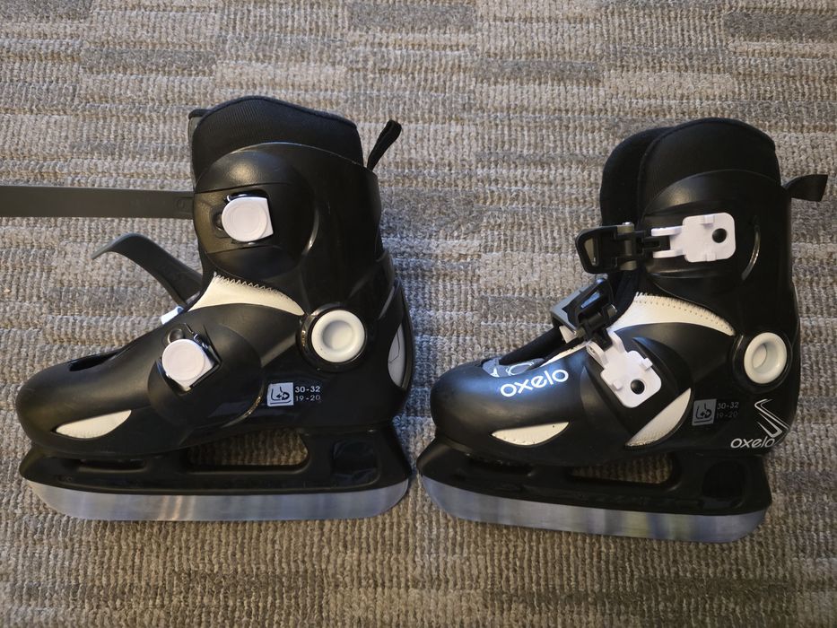 Patine de gheață reglabile 30-32