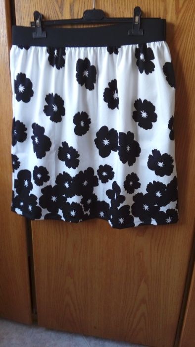 fusta de bumbac nouă