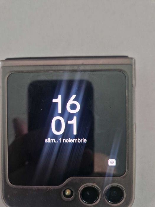 Telefon Samsung Galaxy Z Flip 5