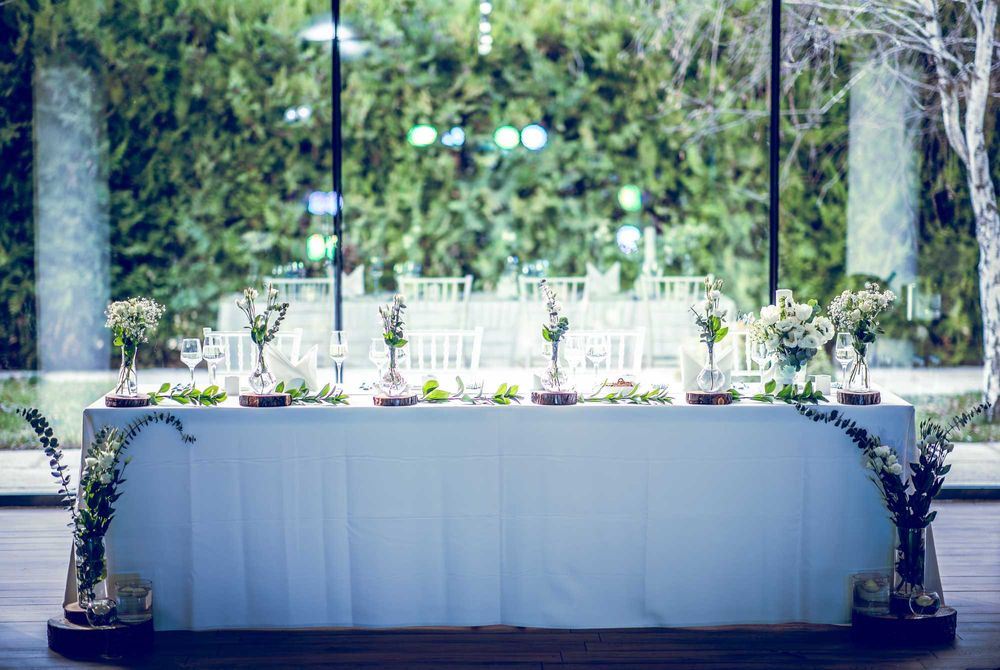 Fotograf Business & Evenimente, Livrare Rapidă + AI pentru Promovare