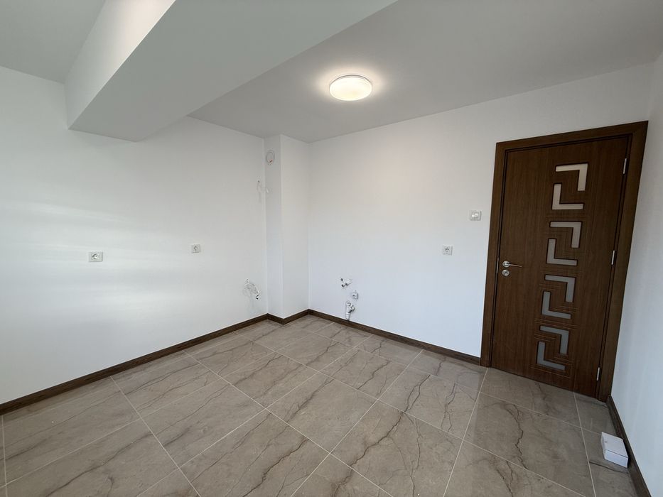 Двустаен разширен Здравец Изток