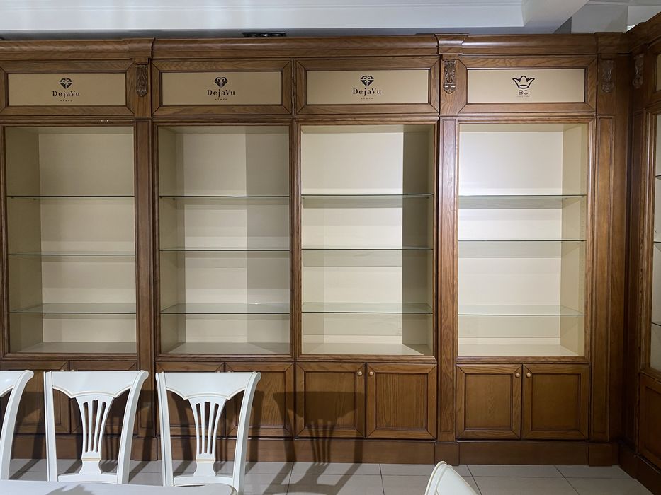 Витрина для шоурума